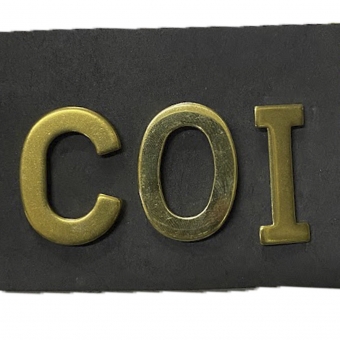 Conjunto de Letras para Braçal em Latão Polido 3 CM - COI