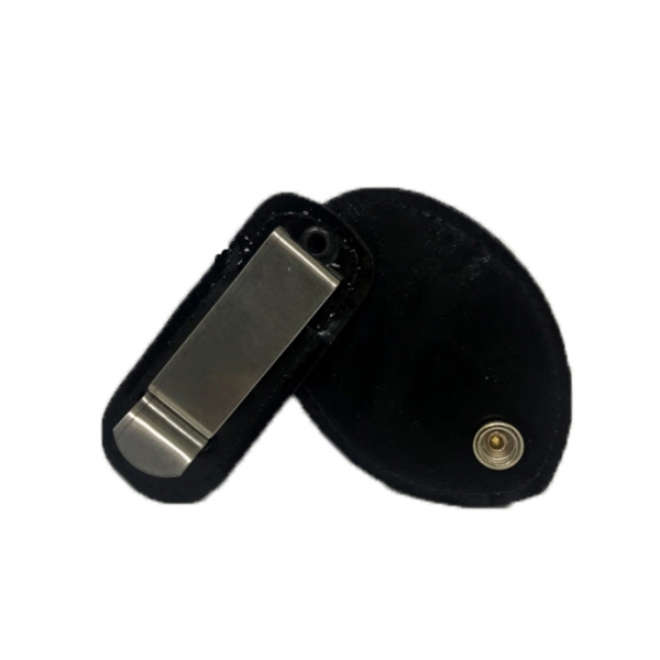 Distintivo em Couro com Corrente para Praticante de Airsoft